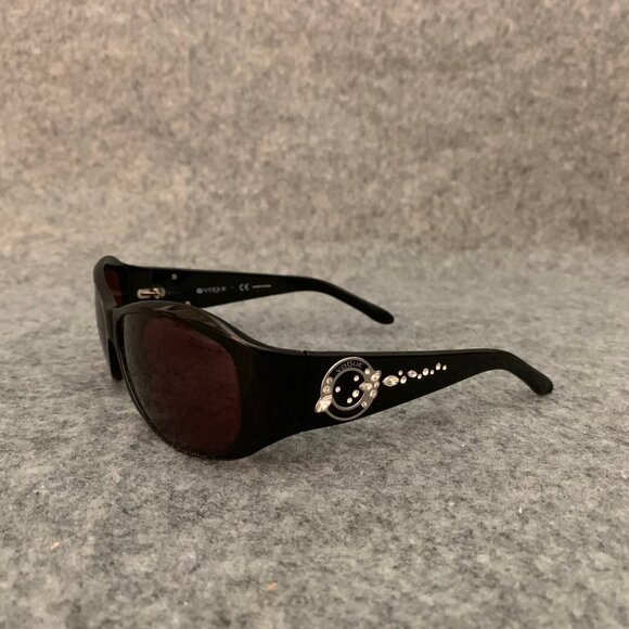Vogue VO 2561S-B Women’s Black W44/87 Sunglasses 62-14-120 with the case - Picture 9 of 16